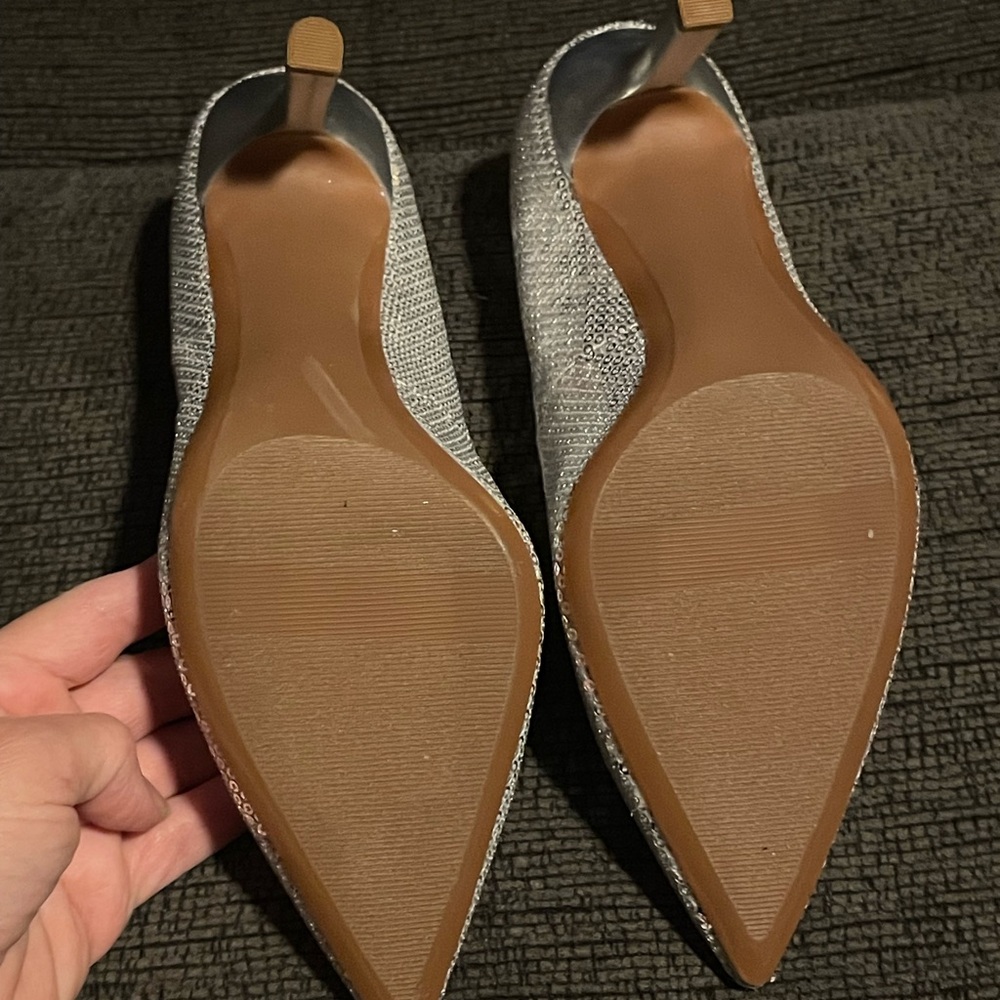 Nordstrom Rack Rk Paige Fab silver sequins Pumps - Picture 5 of 5